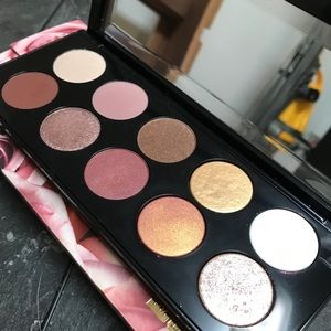 Pat McGrath Eyeshadow Palette